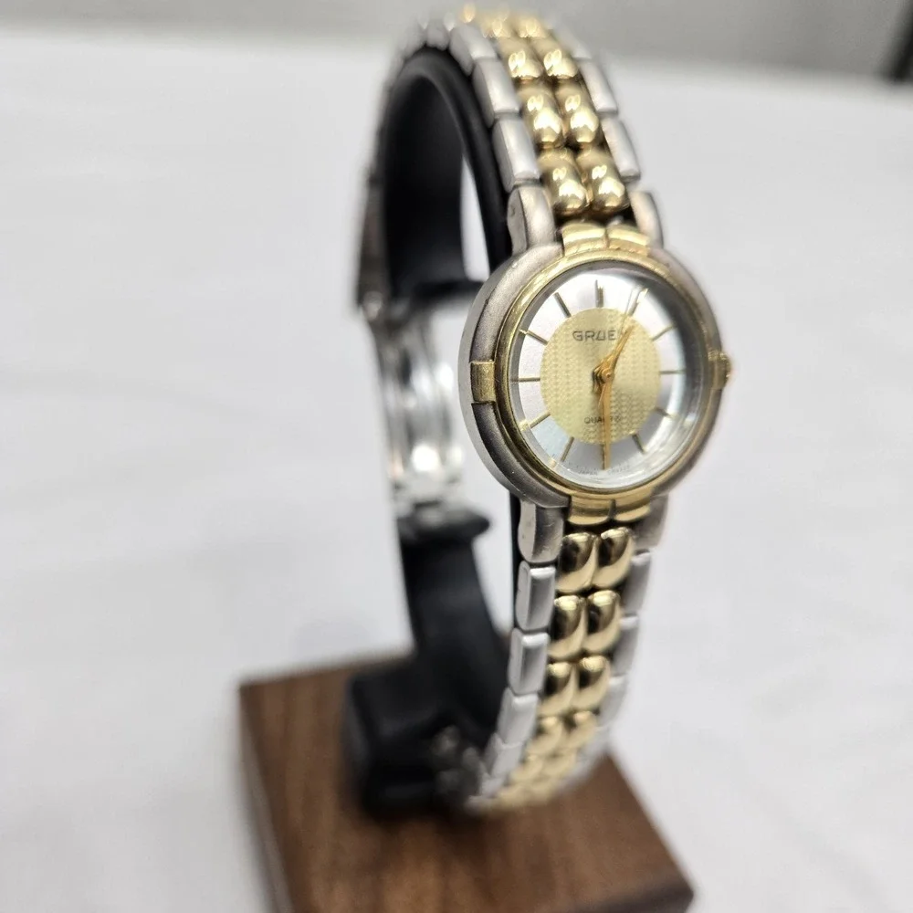 Vtg GRUEN Ladies Bracelet Quartz Cocktail Watch Two-Tone - For Parts/Repair